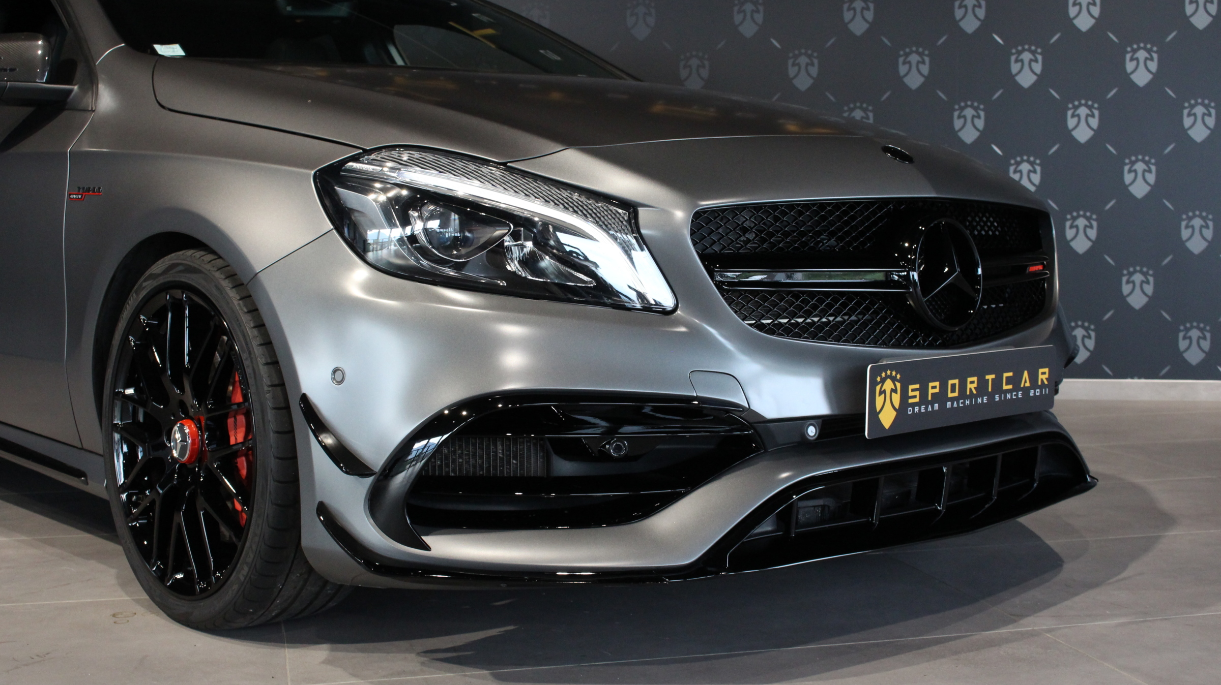 Voiture d'occasion Mercedes Classe A 45 AMG 381CH Race édition - Réf ...