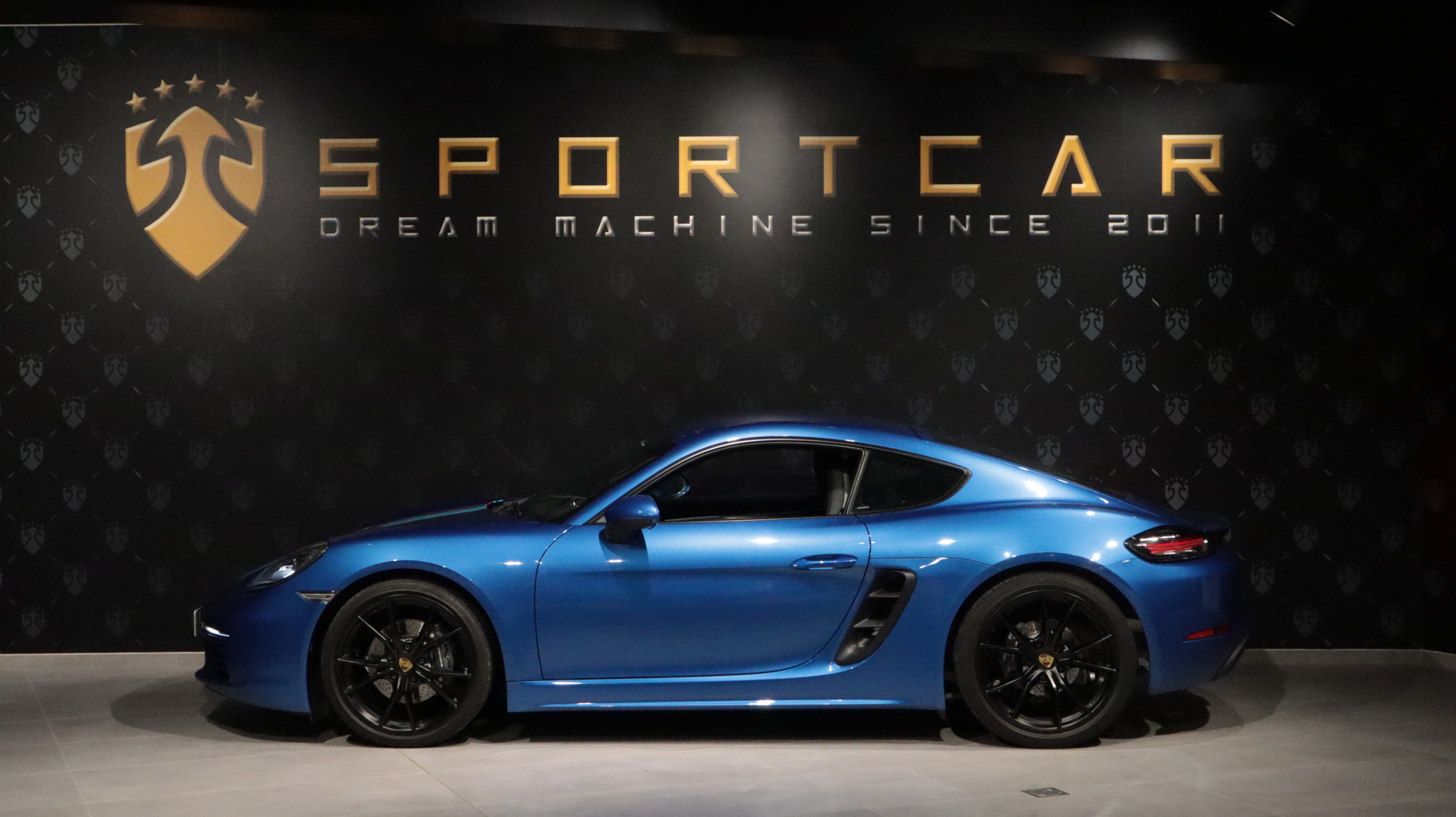 Voiture D Occasion Porsche Cayman Ch Pdk R F Scc Sport Car Concept